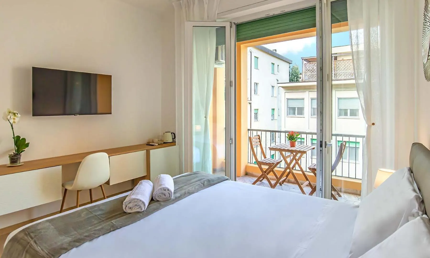 Casa Eleonora Aparthotel Florence Italy